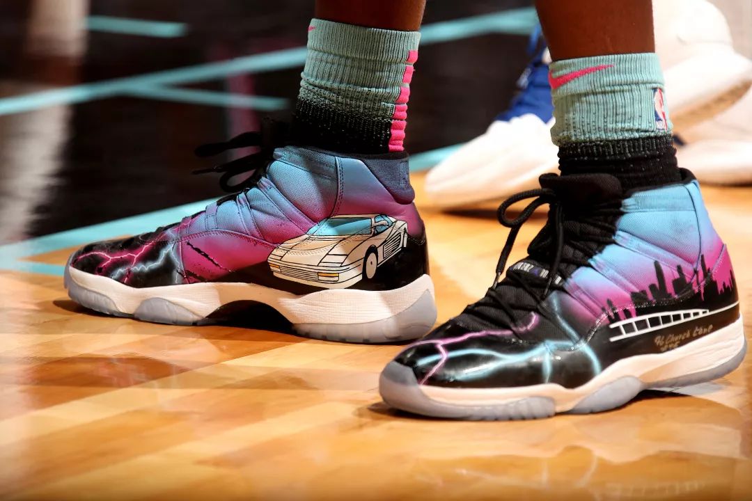 九游APP-里程碑夜！巴塞罗那迎来里程碑，意甲清晨刷纪录，赛场秩序良好，训练强度明显提升的简单介绍