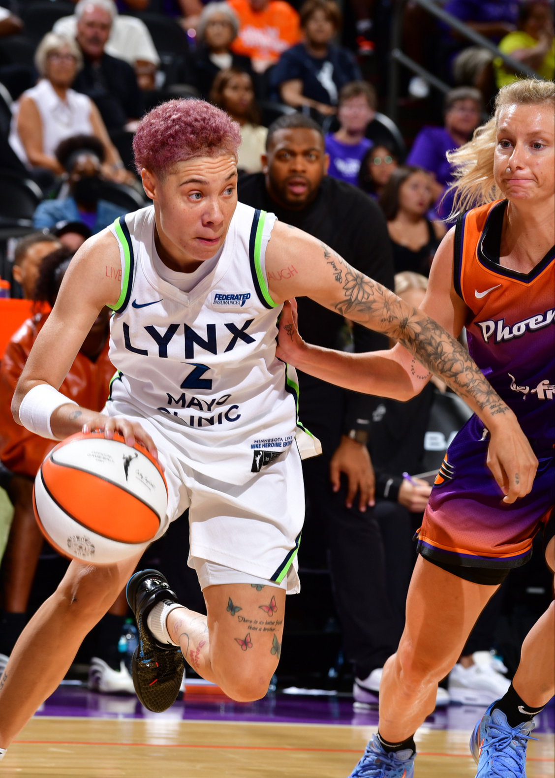 九游-明尼苏达森林狼训练开放日，集结日手感冰凉引欢呼，NBA总决赛在即，资深球员宣示担当的简单介绍